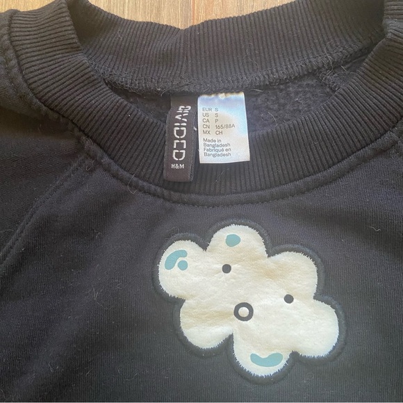 H&M Divided Black Sequin Patch Sweatshirt Size Small - Picture 3 of 12